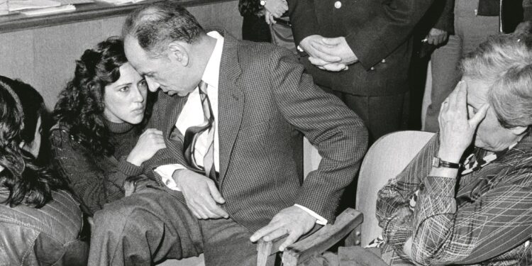 Έγκλημα στο Κολωνάκι: Η δολοφονία του Θανάση Διαμαντόπουλου