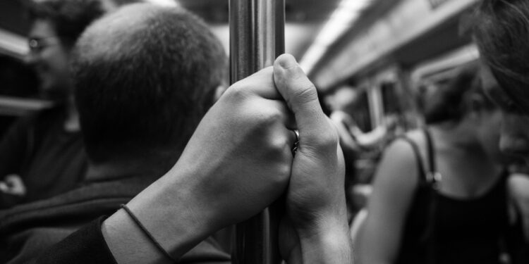 Κοίτα γύρω σου…τι βλέπεις;