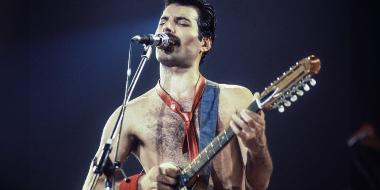 Freddie Mercury: Το φαινόμενο, η φωνή και ο μύθος πίσω από αυτήν